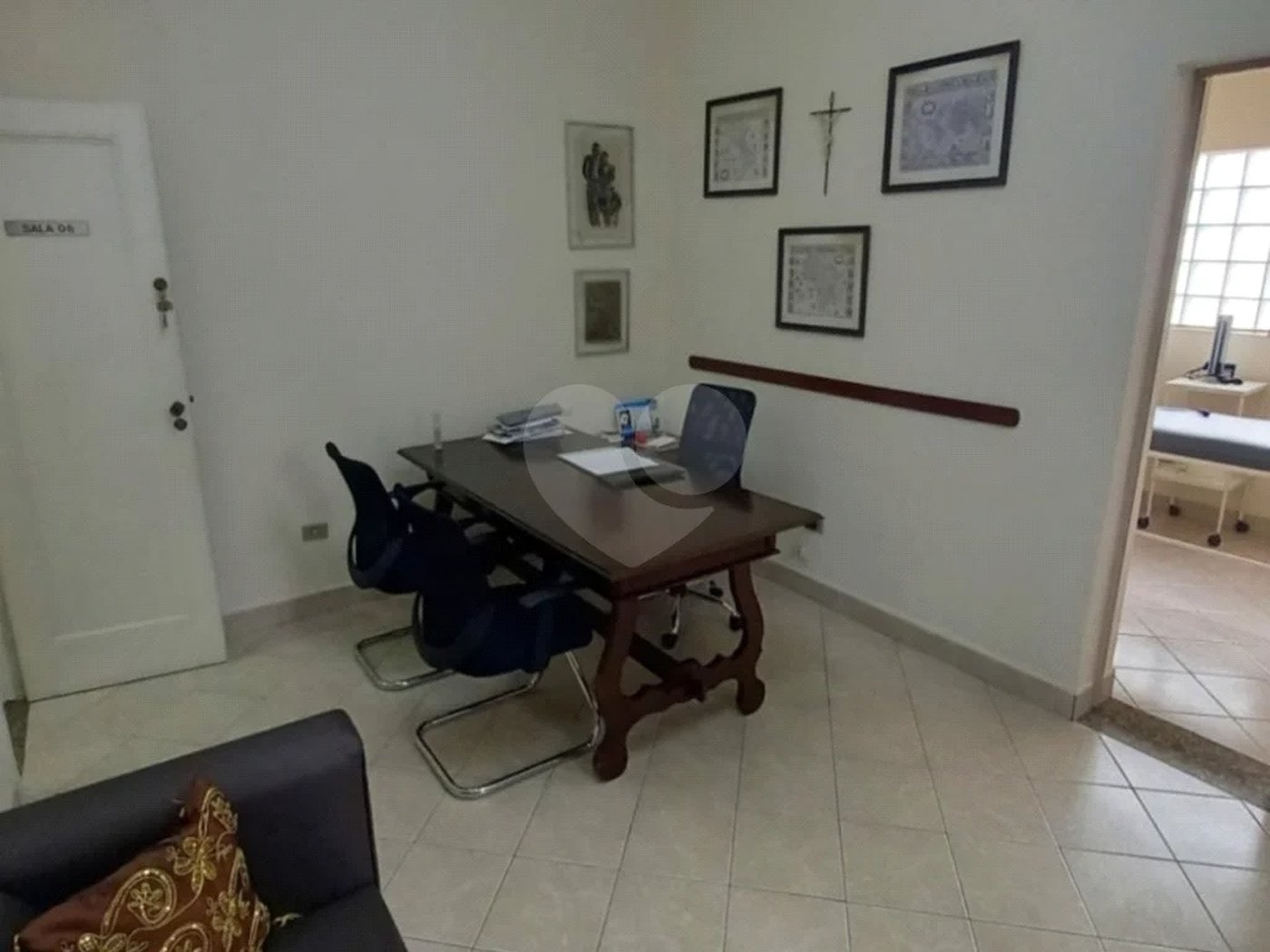 Sobrado comercial para locação em Perdizes | 160m² | 2 Andares | 7 Salas