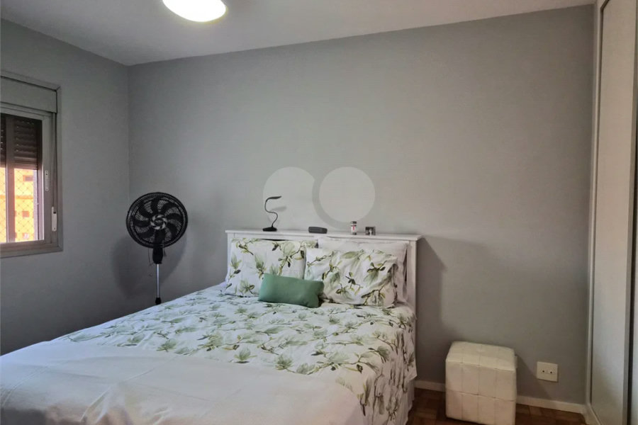 Apartamento à venda no Edifício Pedro Ometto, no coração de Piracicaba.