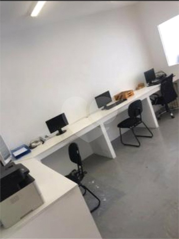Sala Comercial no Centro