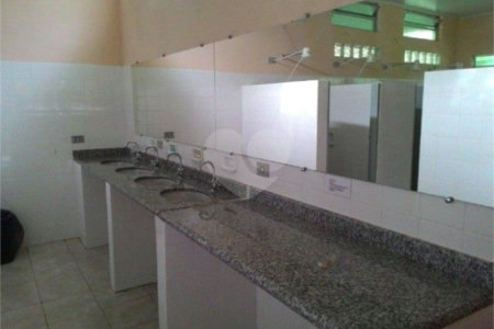 Sítio à Venda Natividade da Serra c/ 2.291,56m² Area Const. e 271.000,00m² Área Total