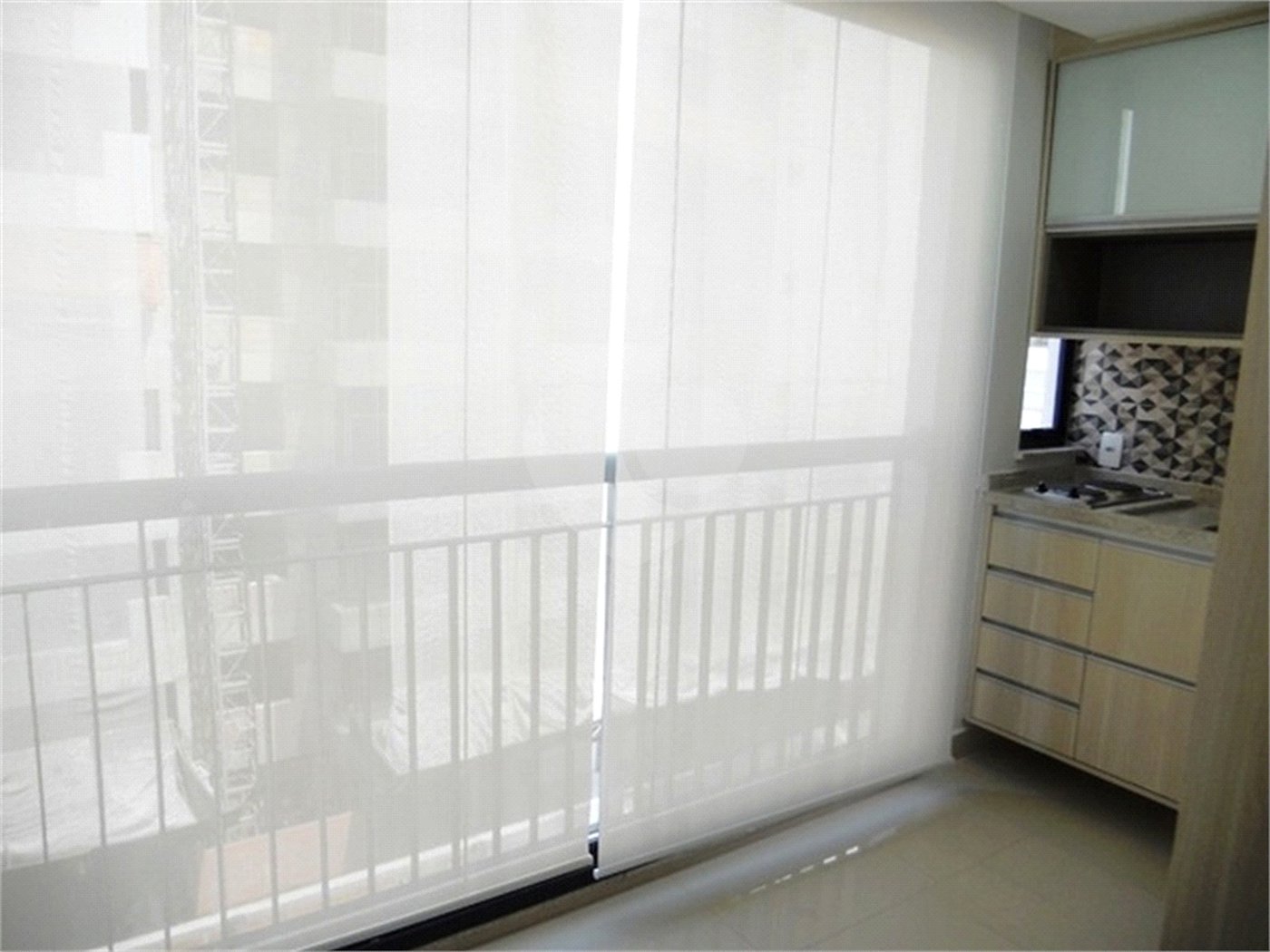 Apto Studio 32m2 - Metrô Saúde - Bom p/Investidor