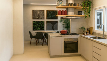 Apartamento à venda com 4 quartos, sendo 3 suítes,  em Jardim Monte Kemel, São Paulo, SP