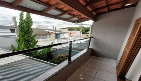 Casa à venda com 3 quartos, sendo 1 suíte,  no condomínio Loteamento Vila Branca, Jacareí - SP