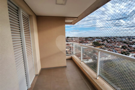 Apartamento com 3 quartos e 1 Suíte Condomínio Completo