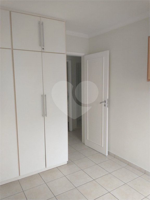 Vende-se lindíssimo Apartamento com 73 m² com ótima localização e oportunidade para investir !