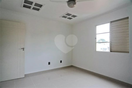 Casa para alugar com 211m², 3 quartos Sem Vaga -Vila Boaçava - São Paulo