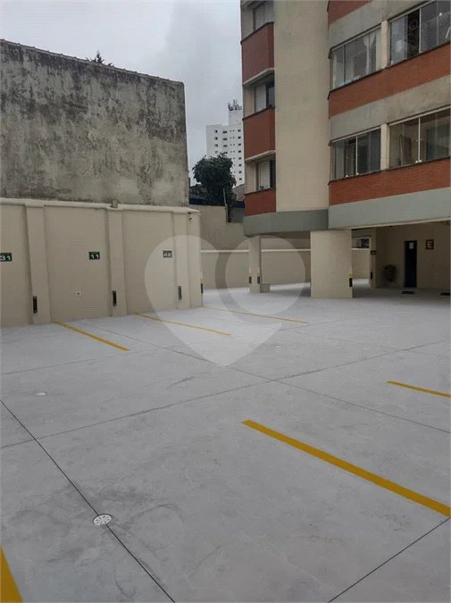 Apartamento com 68m², 2 dormitórios, sendo 1 suíte, 1 vaga, à venda na Vila Matilde.