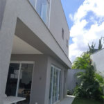 Casa à venda com 3 suítes em Moinho Velho, Cotia, SP