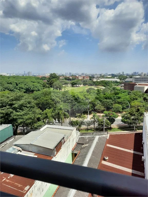 APARTAMENTO DE 44,0 M² COM 01 DORMITÓRIO E COZINHA COM ARMÁRIOS, VARANDA GOURMET E VAGA PARA LOCAÇÃO EM SANTANA