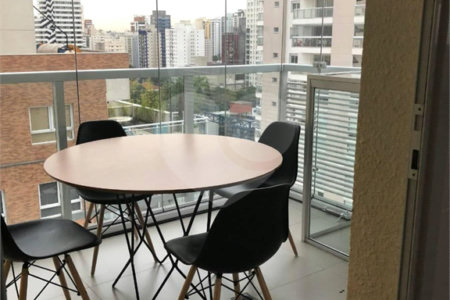 Apartamento mobiliado em frente a faculdade INSPER - na Vila Olímpia