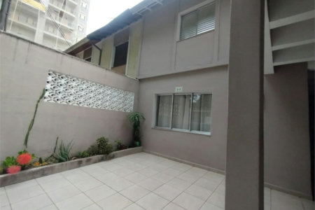 Sobrado à venda com 3 quartos, sendo 1 suíte, em Vila Sônia, São Paulo, SP