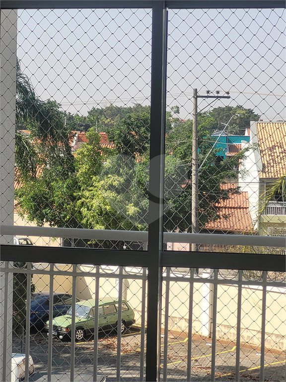 Indaiatuba - Venda - Apartamento no Condomínio Portal das Flores com 64 m², 3 dorms, sendo 2 com armários planejados, , WC social, cozinha planejada e totalmente integrada com a lavanderia, varanda, , 02 vagas de garagem. Excelente localização, a poucos metros do Shopping Polo, mercados, padaria,
