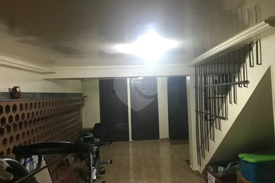 Casa à venda com 5 quartos, sendo 3 suítes, em Alto da Lapa, São Paulo, SP