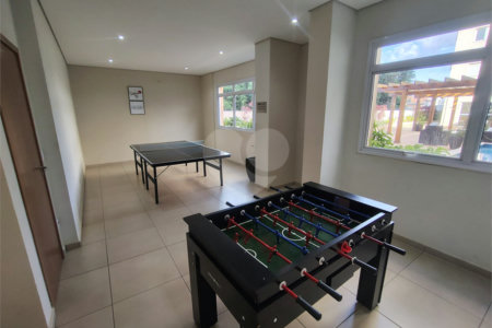 Apartamento com condomínio de clube 3 Dormitórios e 1 Suíte