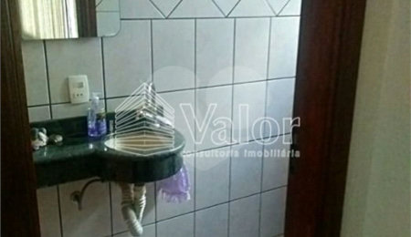 Casa à venda com 3 quartos, sendo 1 suíte, em Jardim Acapulco, São Carlos, SP