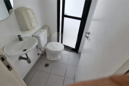 Sala comercial em Perdizes para alugar
