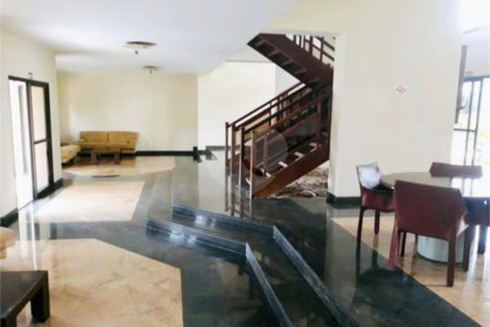 Apartamento à venda na Saúde de 500m² com 5 dormitórios, 4 suítes e 5 vagas