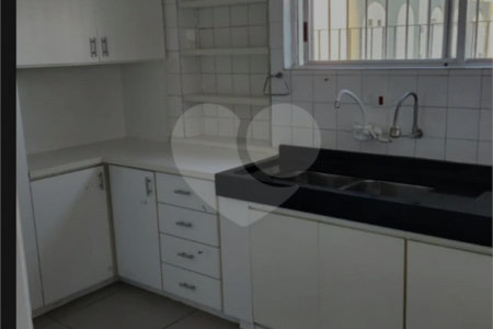 Apartamento exclusivo no último andar, em localização privilegiada de São Paulo.