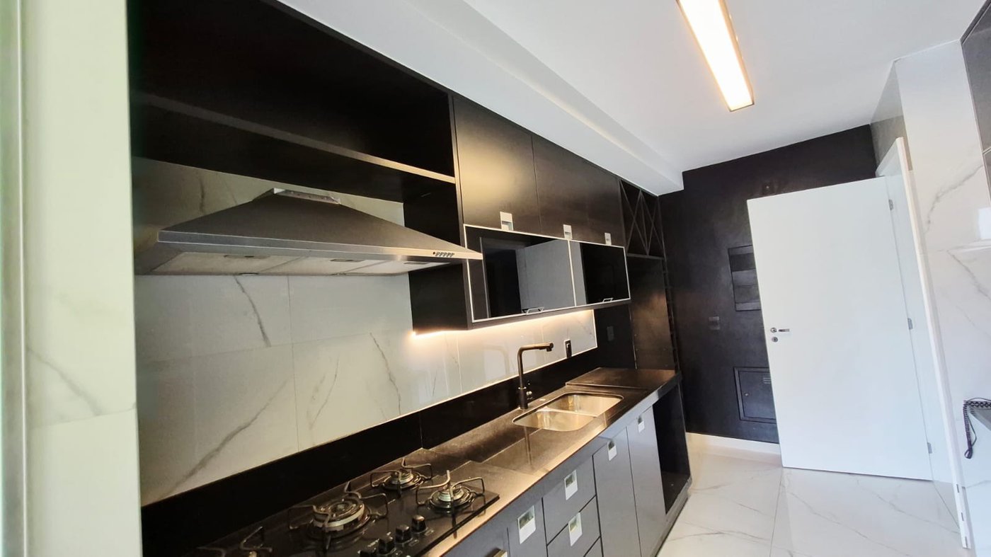 COBERTURA DUPLEX DE ALTO PADRÃO NA VILA SÃO FRANCISCO | 233 m²