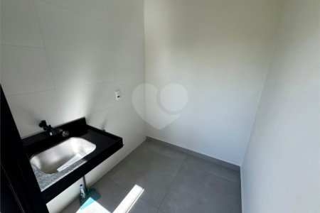 Casa Nova à Venda no Condomínio Villeneuve, São Carlos