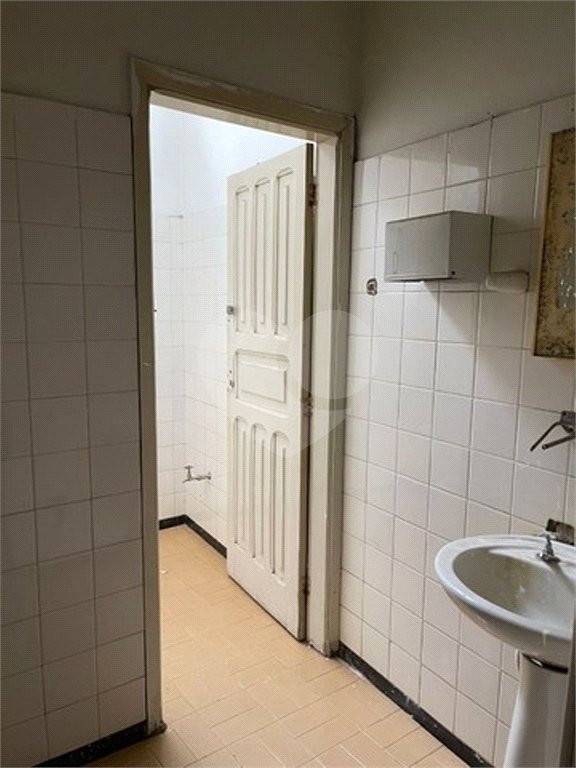 Barracão em Araraquara/SP, disponível para venda e locação.