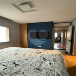 Apartamento Recém reformado e mobiliado a venda em Vila Mariana