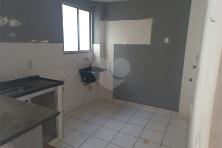 Apartamento no Condomínio Mont Royal