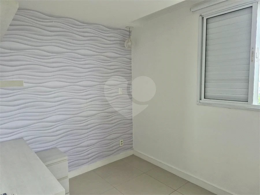 Oportunidade na Vila Leopoldina! Imóvel de 69m2, com 3 dorm., sendo 1 suíte, 2 banheiros, sala, cozinha e 2 vagas. Com ar condicionado em 2 dorm.