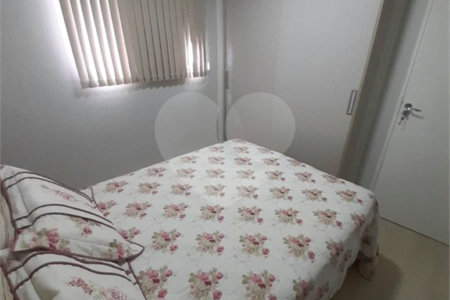 Apartamento com 2 dormitórios Mont Royal