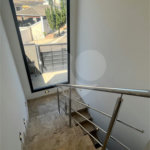 Casa Assobradada com 3 suítes na Vila Thais em Atibaia