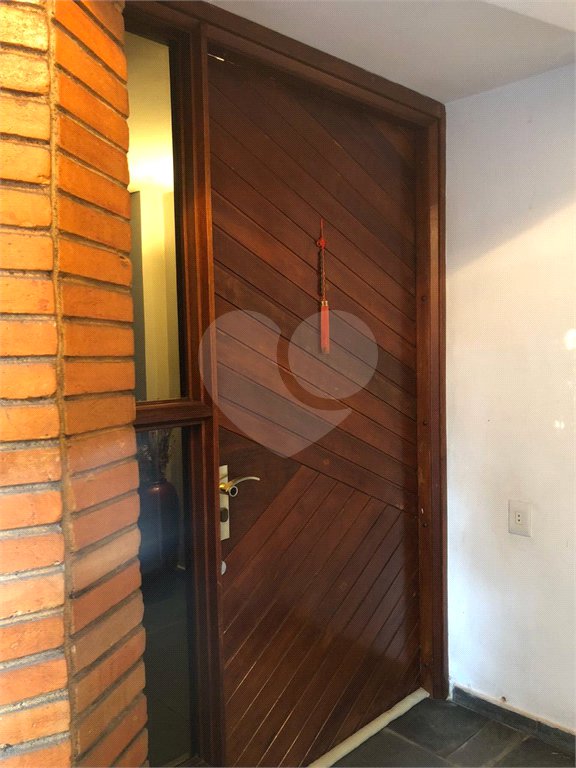 Casa Térrea Assobradada Barro branco 4 dorms 7 vagas