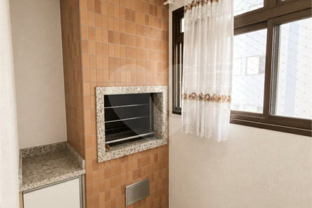 Excelente apartamento à venda na Vila Reg. Feijó