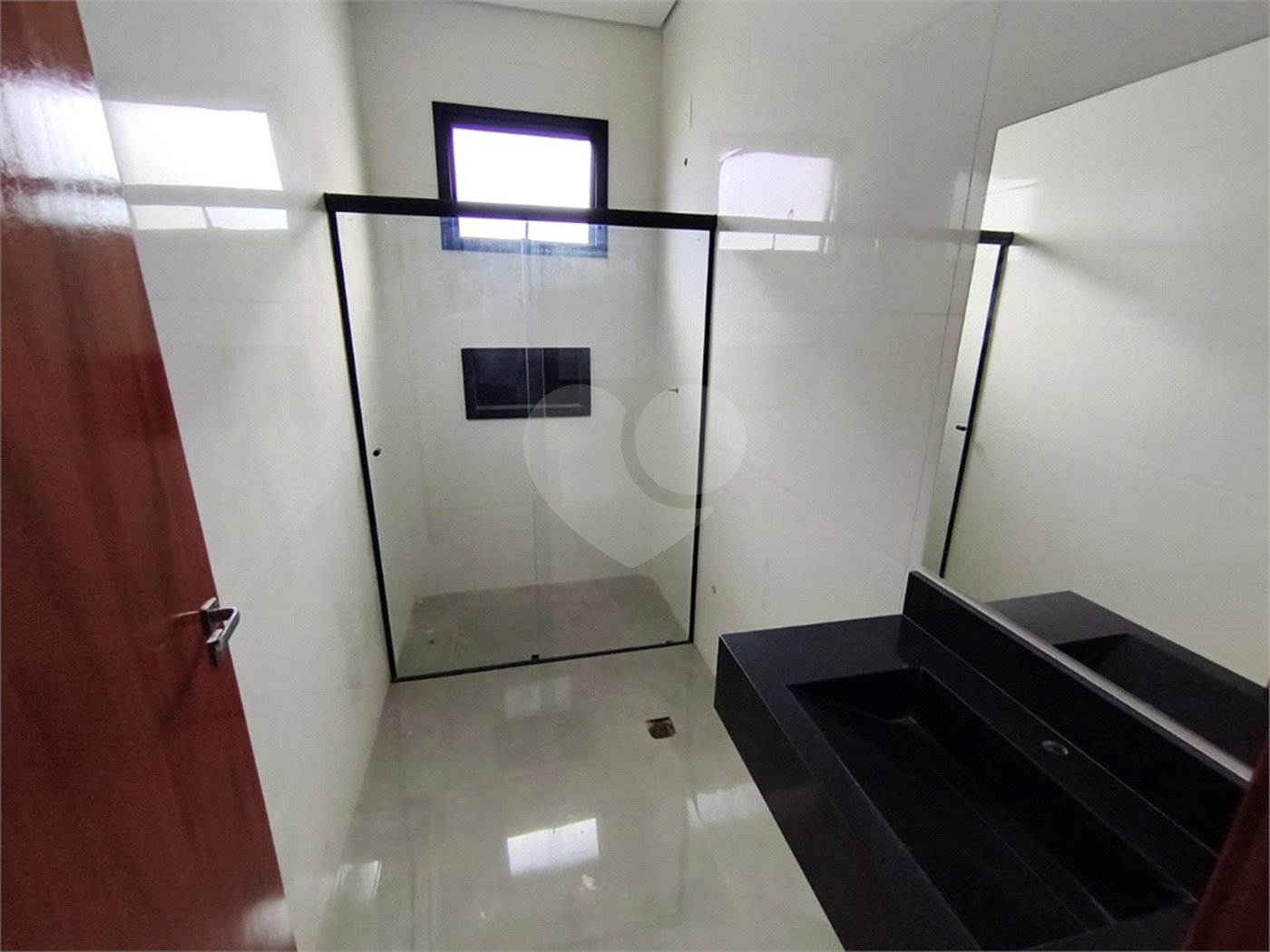 Casa 3 dormitórios 1 suíte, condomínio Faixa Azul.