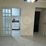 Apartamento com 2 Dormitórios , amplo com 77 metros e com vaga de garagem fixa