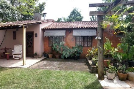 LINDA CHÁCARA A VENDA - CONDOMINIO ALPES D'OURO - BOM JESUS DOS PERDÕES