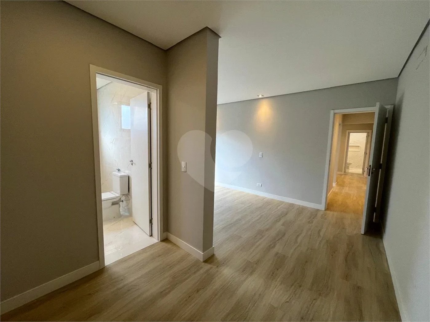Excelente Casa Plana no Condomínio Bela Vista