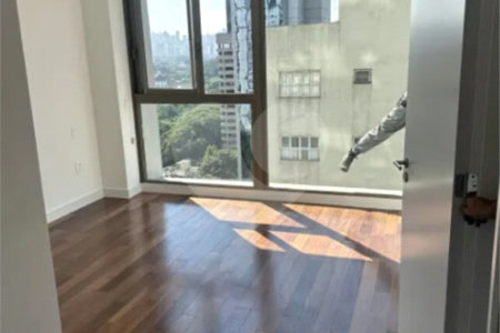 Apartamento em Jardim Europa com 90m²