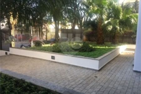 Apartamento para alugar com 4 quartos, sendo 3 suítes,  em Brooklin, São Paulo, SP
