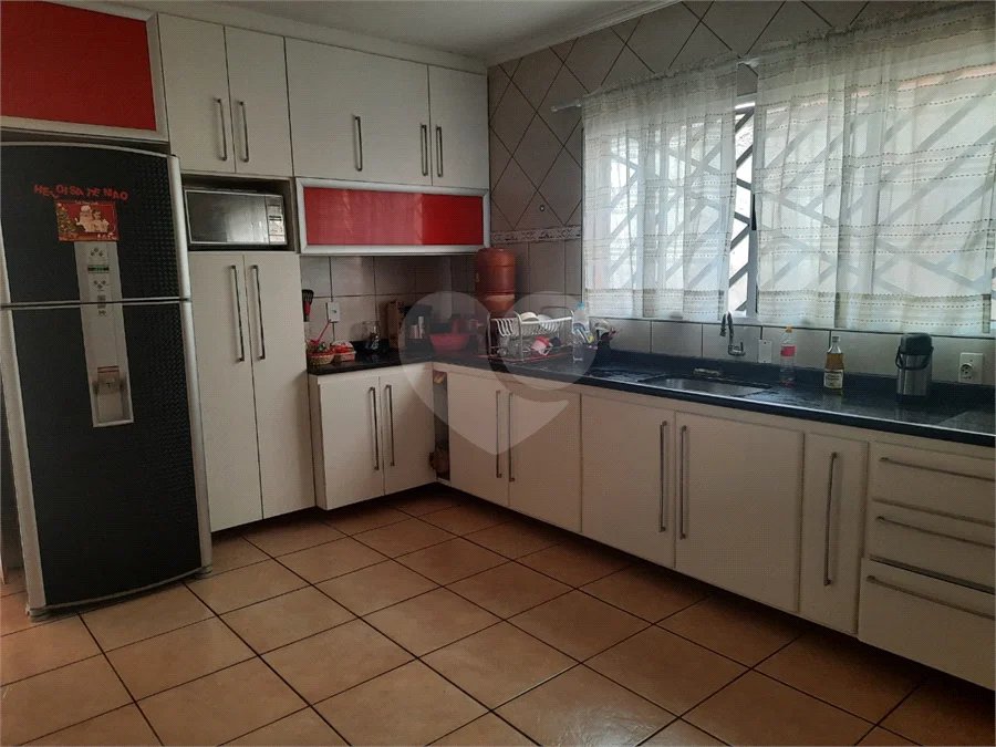 Casa com 120m², 3 dormitórios, sendo 2 suítes, 4 vagas, à venda na Vila Matilde.