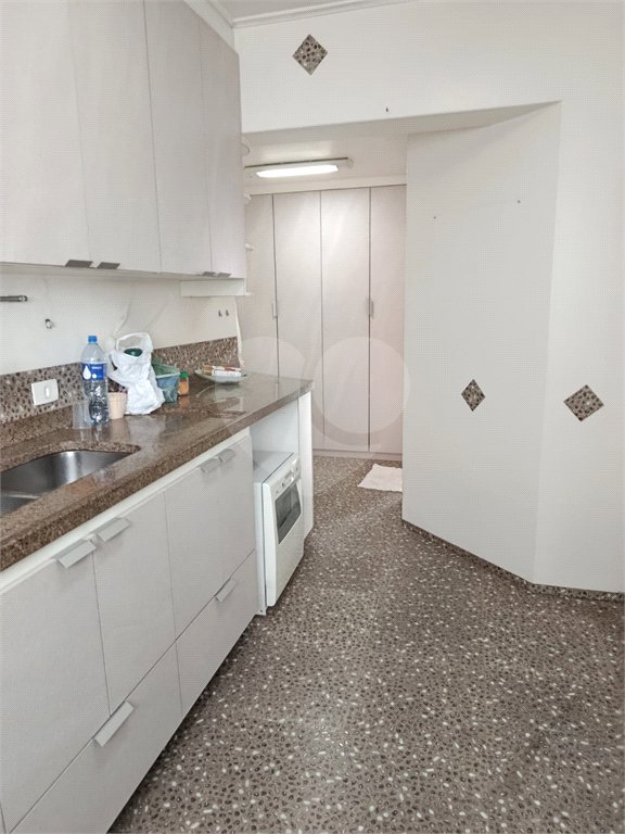 APARTAMENTO NO CAMPO BELO 137M² 3 DORMITÓRIOS