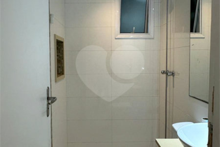 Apartamento MOBILIADO à venda. ÓTIMA OPORTUNIDADE!