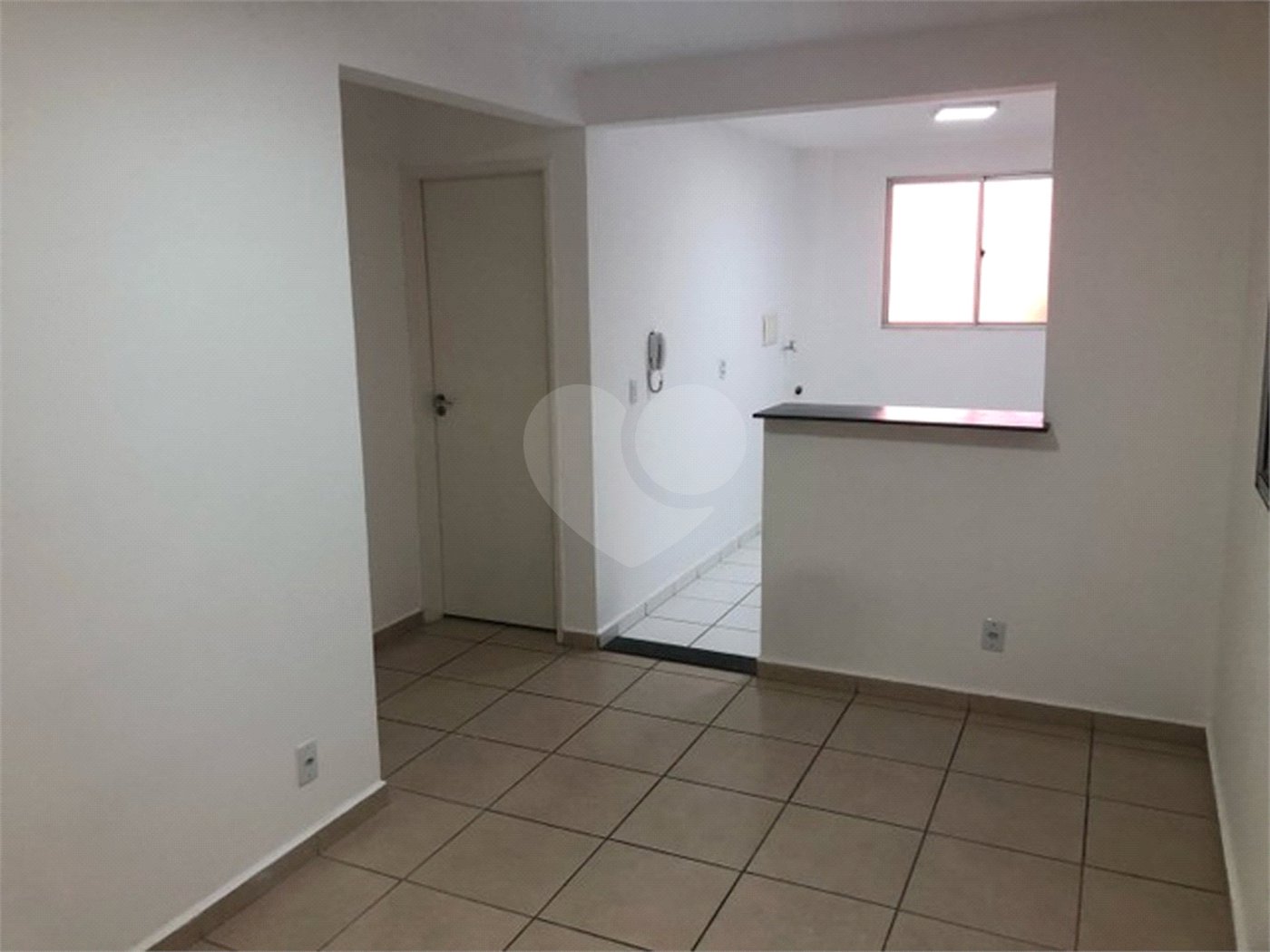 Apartamento no Condomínio Mont Royal