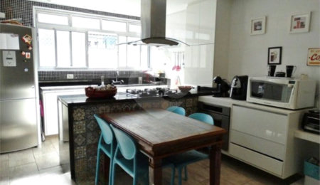 Apartamento à venda com 3 quartos, sendo 1 suíte,  em Vila Prudente, São Paulo, SP