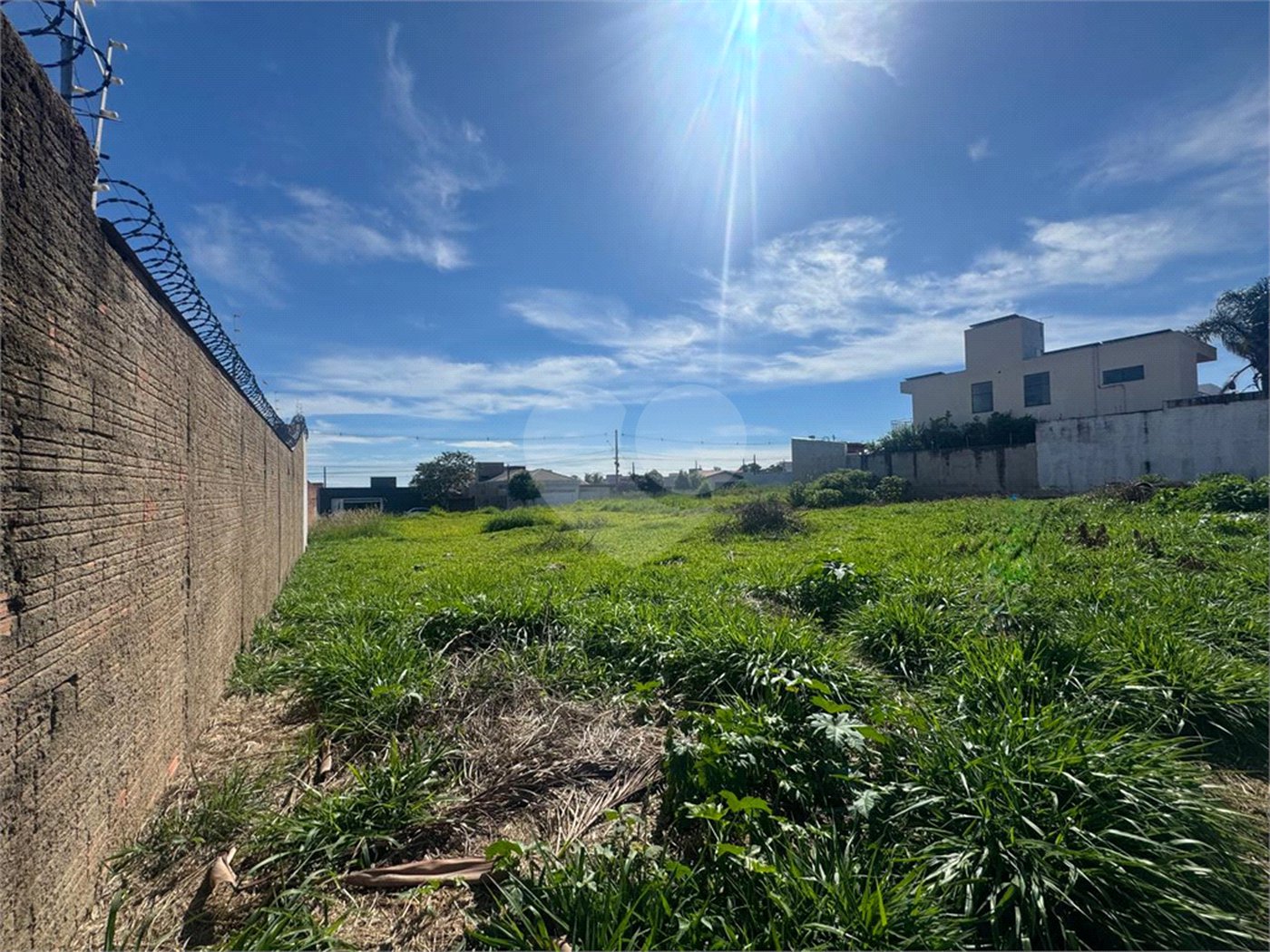 Terreno de 250m2, no Bairro Jardim Embaré, em São Carlos.