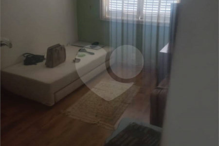 Excelente sítio, localizado no Jardim Tangará