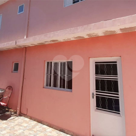 Casa sobrado no Jardim das Torres Prolongamento
