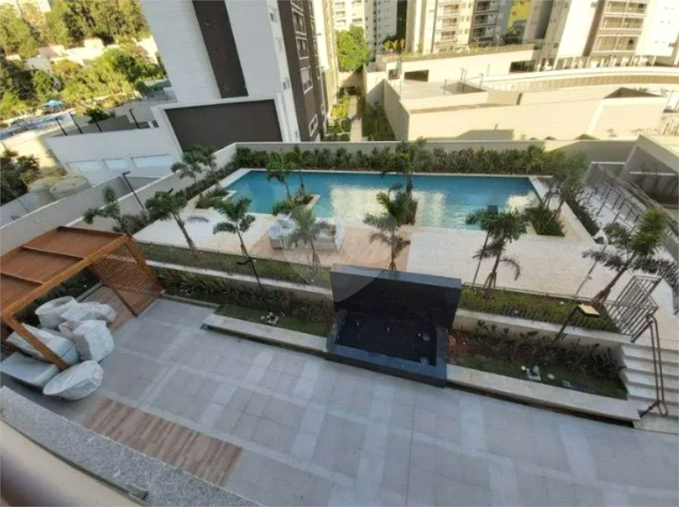 Lindo studio em panamby com 1 dormitório