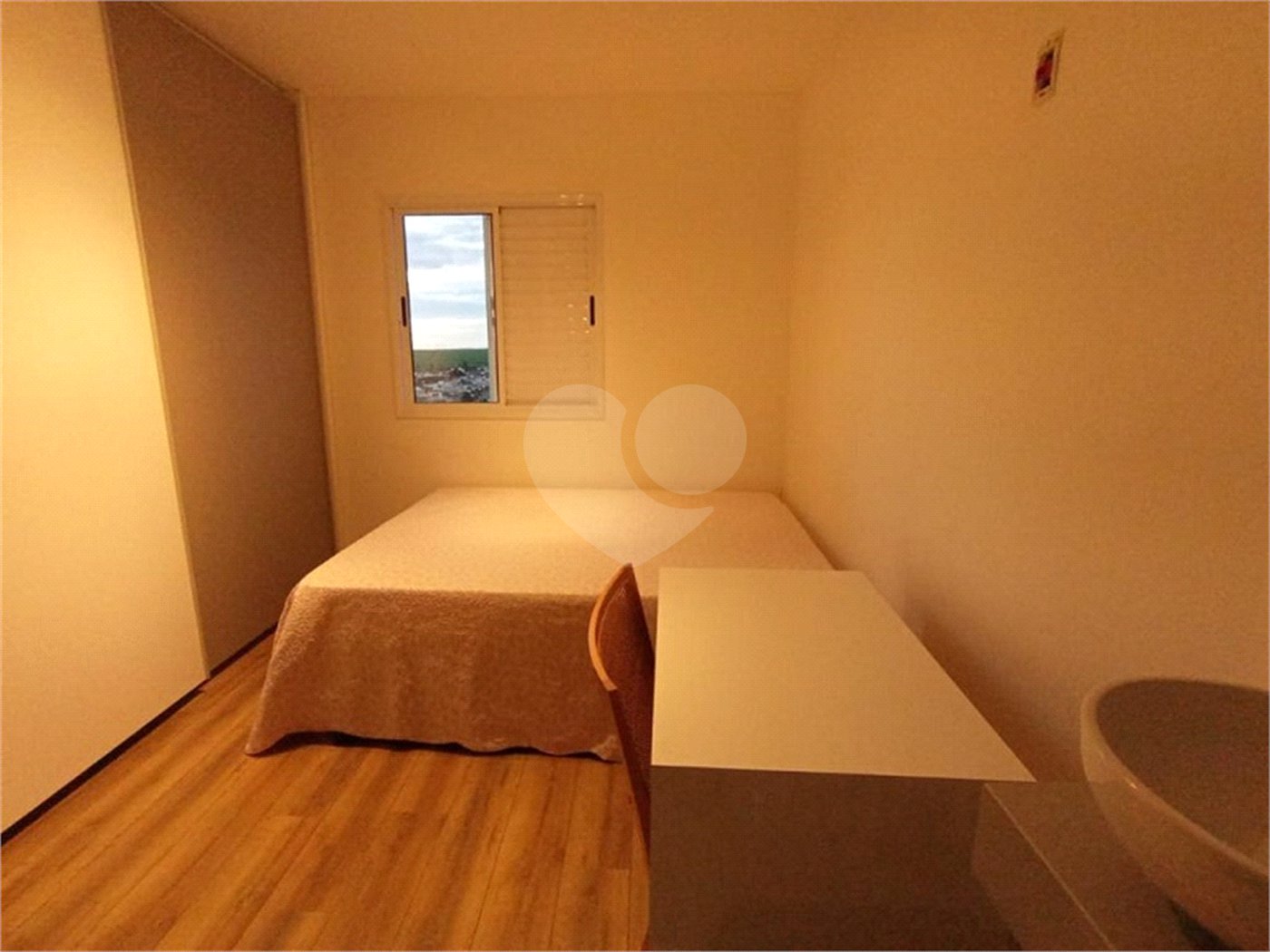 Lindo apartamento em frente ao Shopping Iguatemi, pronto para morar!