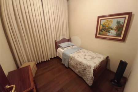 Casa Térrea na XV de Novembro .