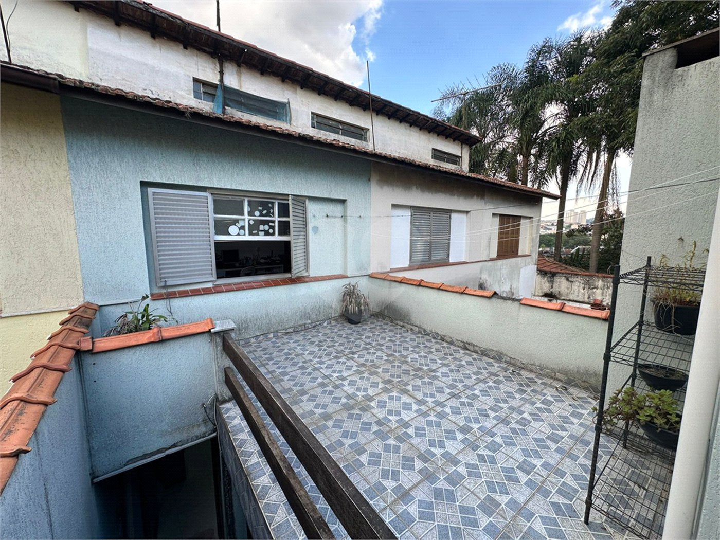 Sobrado à venda com 3 dormitórios próximo ao Shopping Interlagos